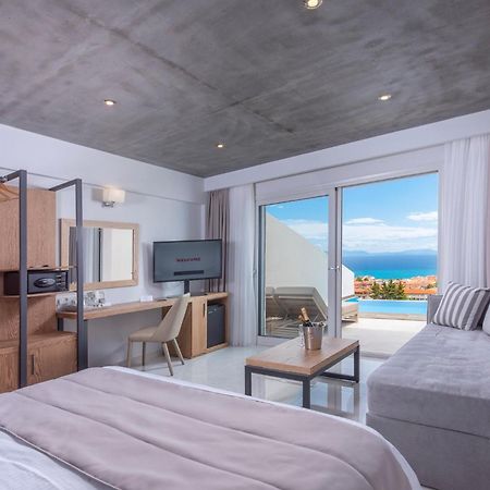 Alia Palace Hotel - Adults Only 16+ Calcídica Exterior foto Deluxe Room with Private Pool
